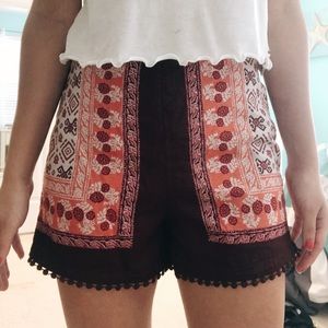 Tribal Side Zip Shorts